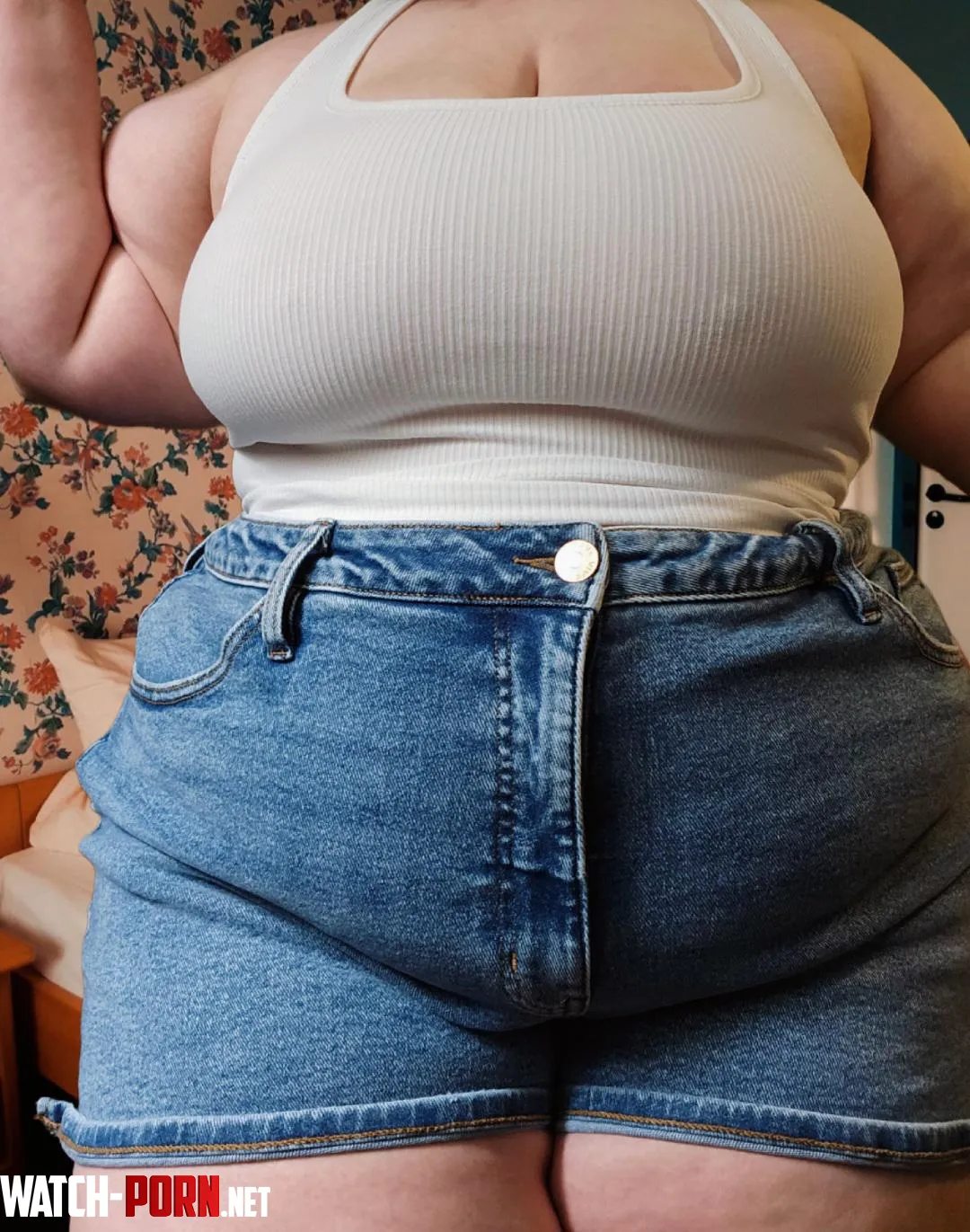 Wanna help me take these off by chubbi_bunniii