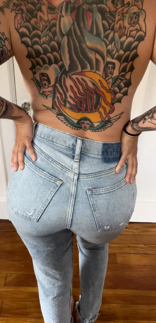 Thumbnail Sensual Elegance: Topless Seduction in Jeans