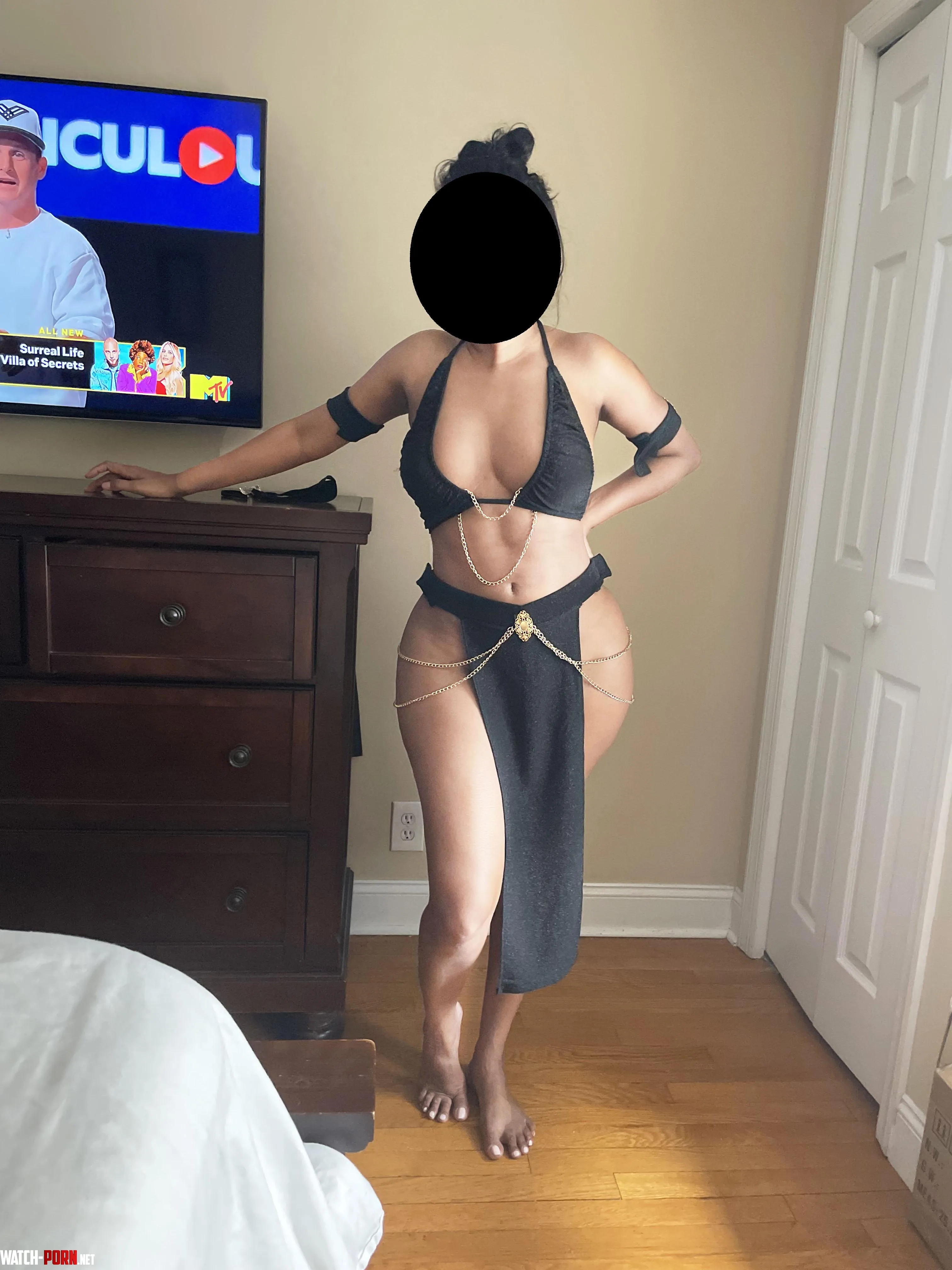 i love dressing up in outfits by brazilndian