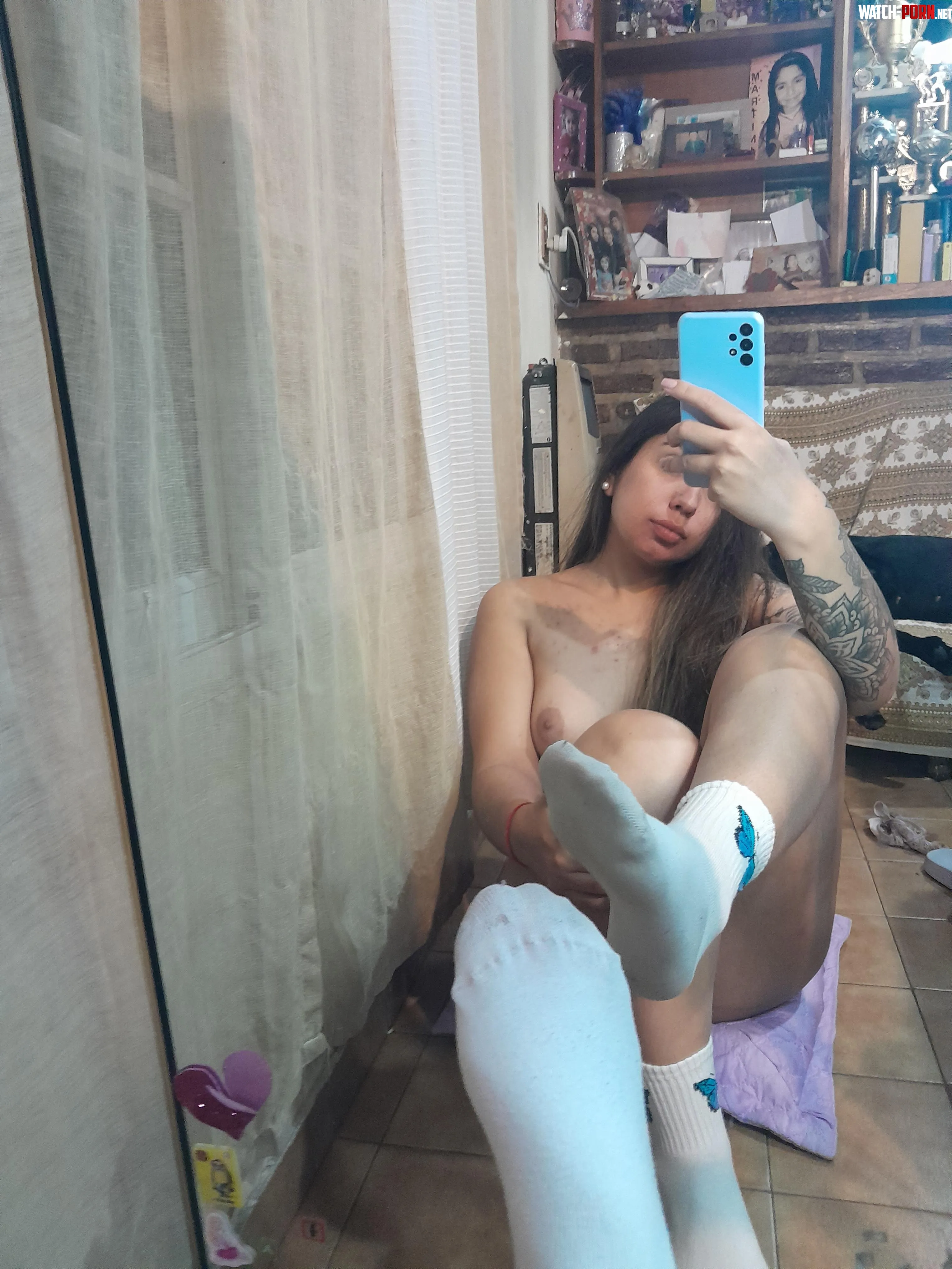 I love my white socksf by babyfitness777