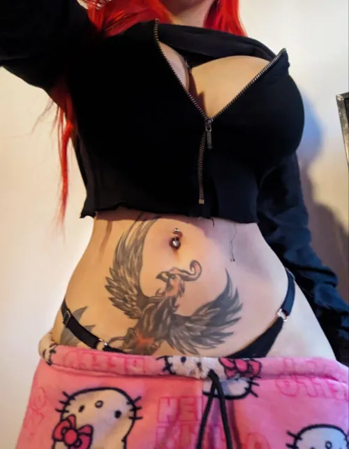Thumbnail Flexible & Fearless at 19: Meet Author babygirlkittenxo