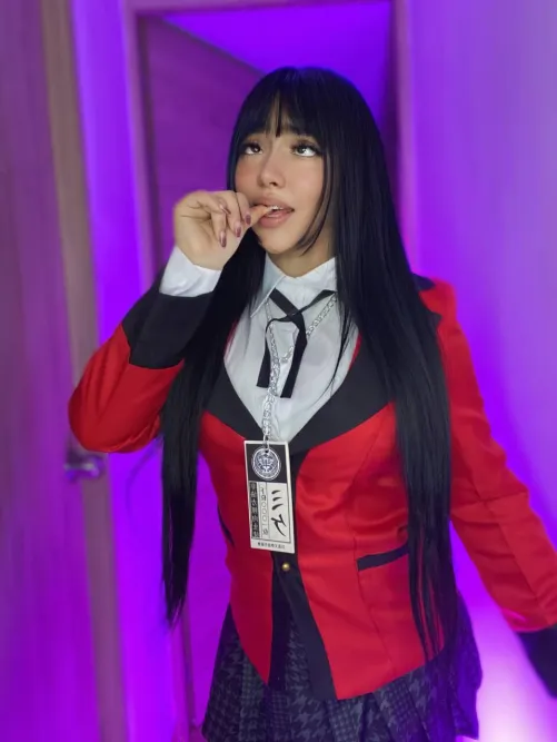 Thumbnail Yumeko Jabami Cosplay by Jade Miura: A Flawless Transformation