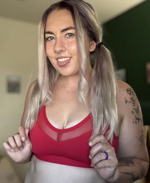 Thumbnail Get Playful with Your Look: Otterlieadorable's Pigtails Inspiration