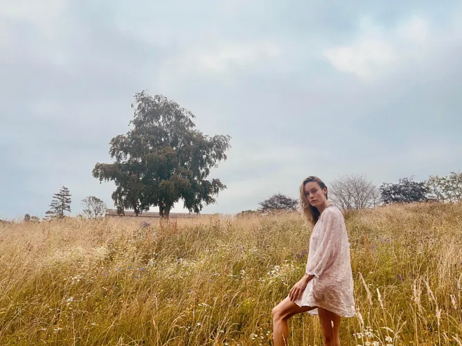 Thumbnail Brie Larson's Folklore Core: An Insight by Donte_Keep