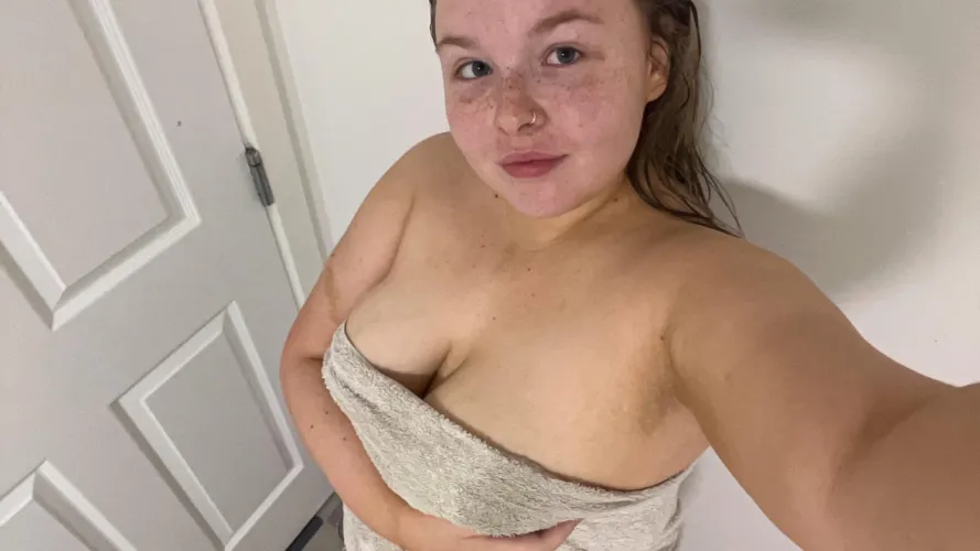 Thumbnail Natural Beauty Unmasked - e_bra1's Barefaced Insight