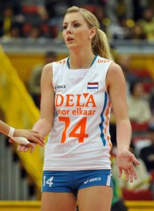 Thumbnail Laura Dijkema: Dutch Volleyball Excellence Explored