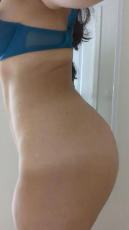 Thumbnail Curvy Temptation: samibrown9889 | juicyasians