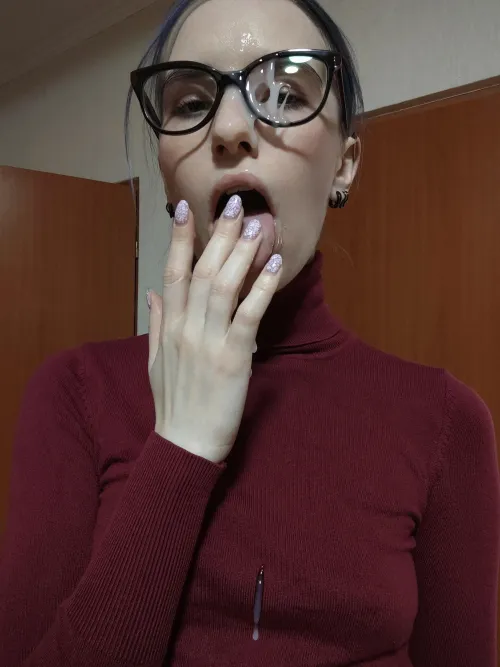 Thumbnail Explore Nail Fetish Desires with hailey_cute's Scenarios