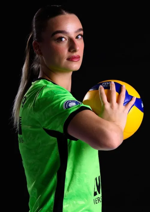 Thumbnail Elena Koemmling: A Rising Star in VolleyballGirls