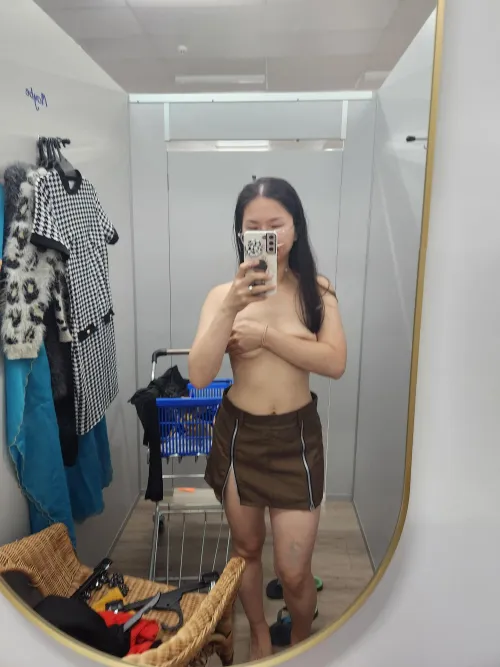 Thumbnail Malaysian Chinese Monday Celebration for Asian Hotties