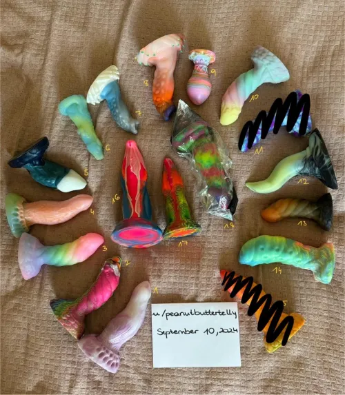 Thumbnail MEGA SALE: Discover BadDragon Favorites - Aurora, Rogue, Kona & More by peanutbuttertelly | BadDragon