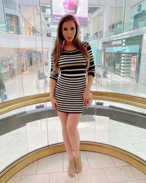 Thumbnail Lena Paul: Sensual Elegance in ClassyPornstars