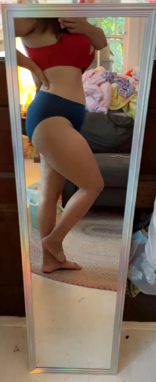Thumbnail Brattybriti Felt Cute: Limited Edition MirrorSelfie
