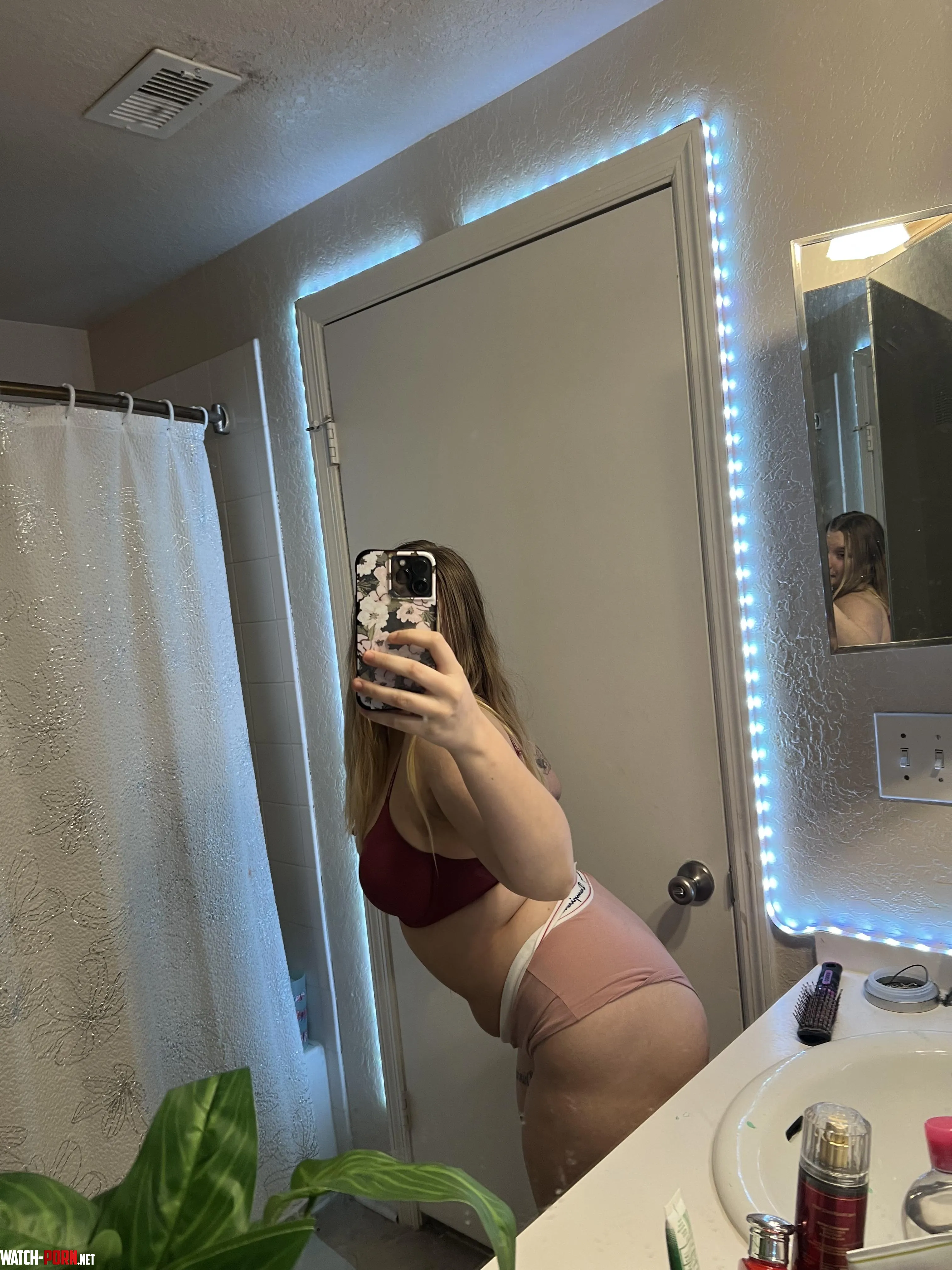 i love being gagged  by Lexii_lyn