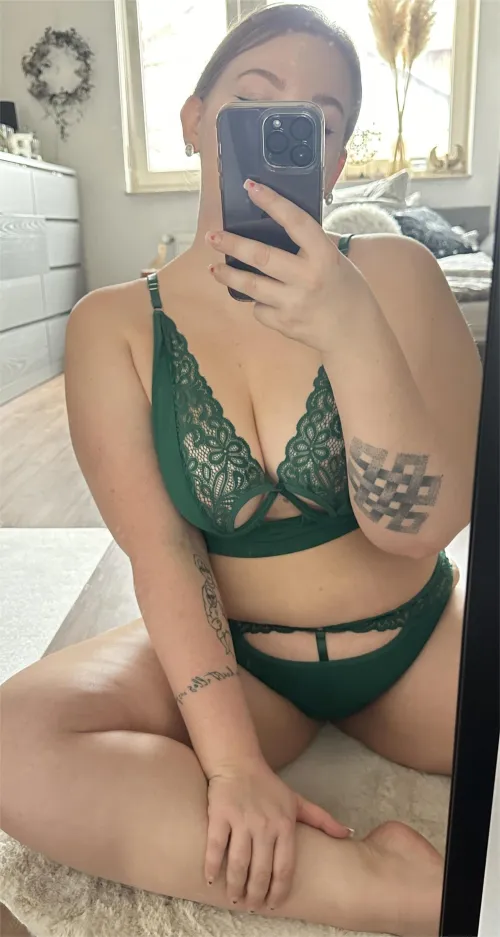 Thumbnail Dreaming of Getting Kinky with sweetlillyy