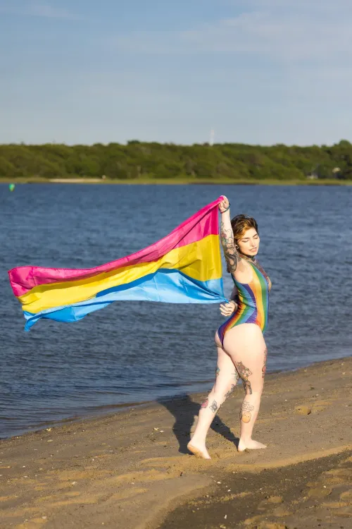 Thumbnail SexySultryRei72 Flexes Pride: Explore Shiny Pride Bodysuit Vibes