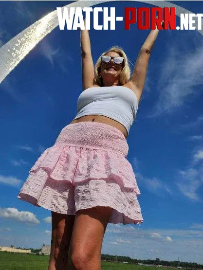 Showing off for the Gateway Arch I bet its a lot more fun on this side by Mrs_Englewood