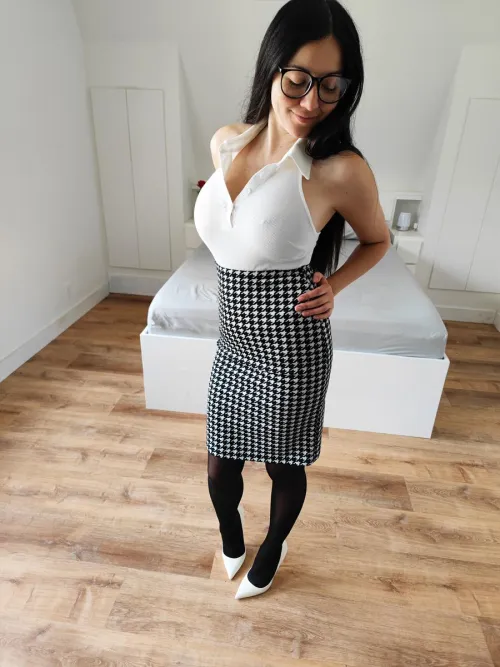 Thumbnail HelloSweetAly's Timeless Black and White Pencil Skirt