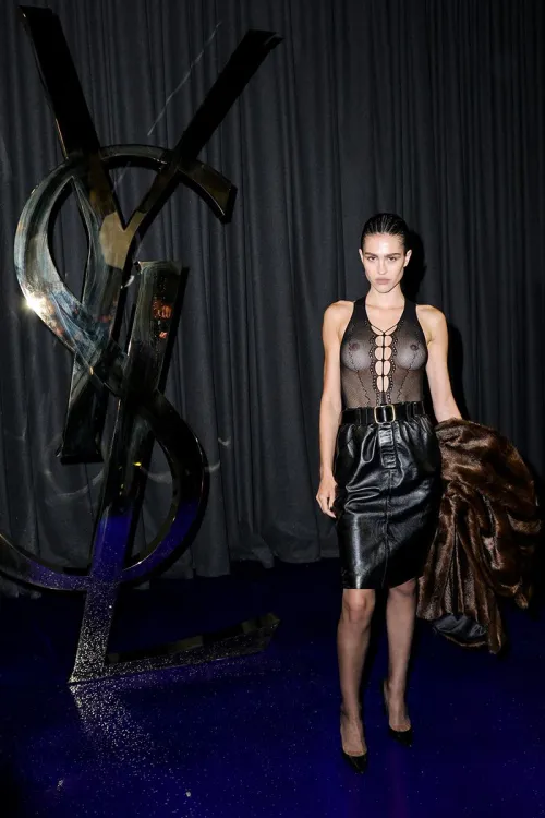 Thumbnail Runway Recap: Amelia Hamlin's Stunning Appearance at Paris Fashion Week by Darkstar1222