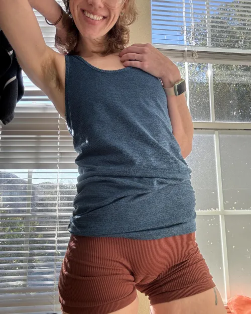 Thumbnail Unveiling the Mysteries of Armpits: What Can Be Done? | redhotpearlx