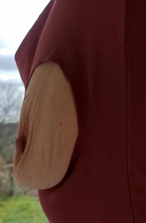 Thumbnail Please Rate: Dive into This Boob Evaluation