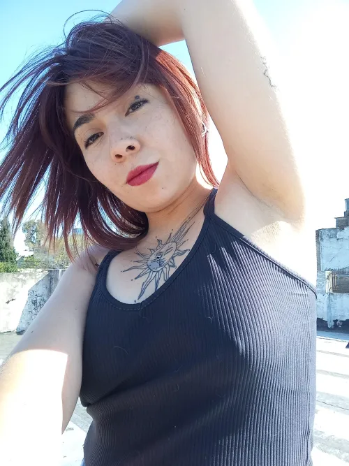 Thumbnail Sunny Armpit Moments: Highlighting OutcomeSignificant70's Charm