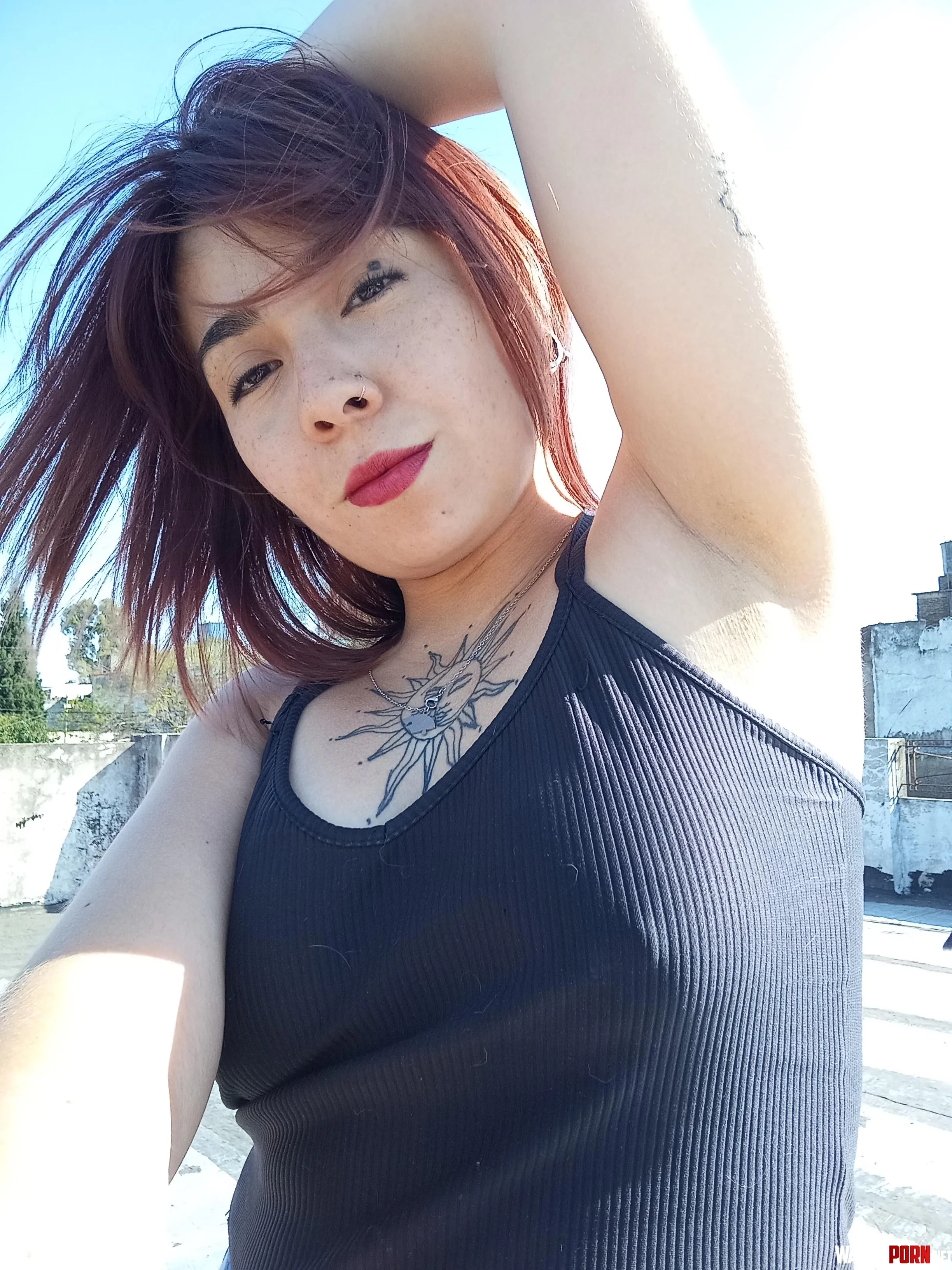 Armpits im the sun by OutcomeSignificant70