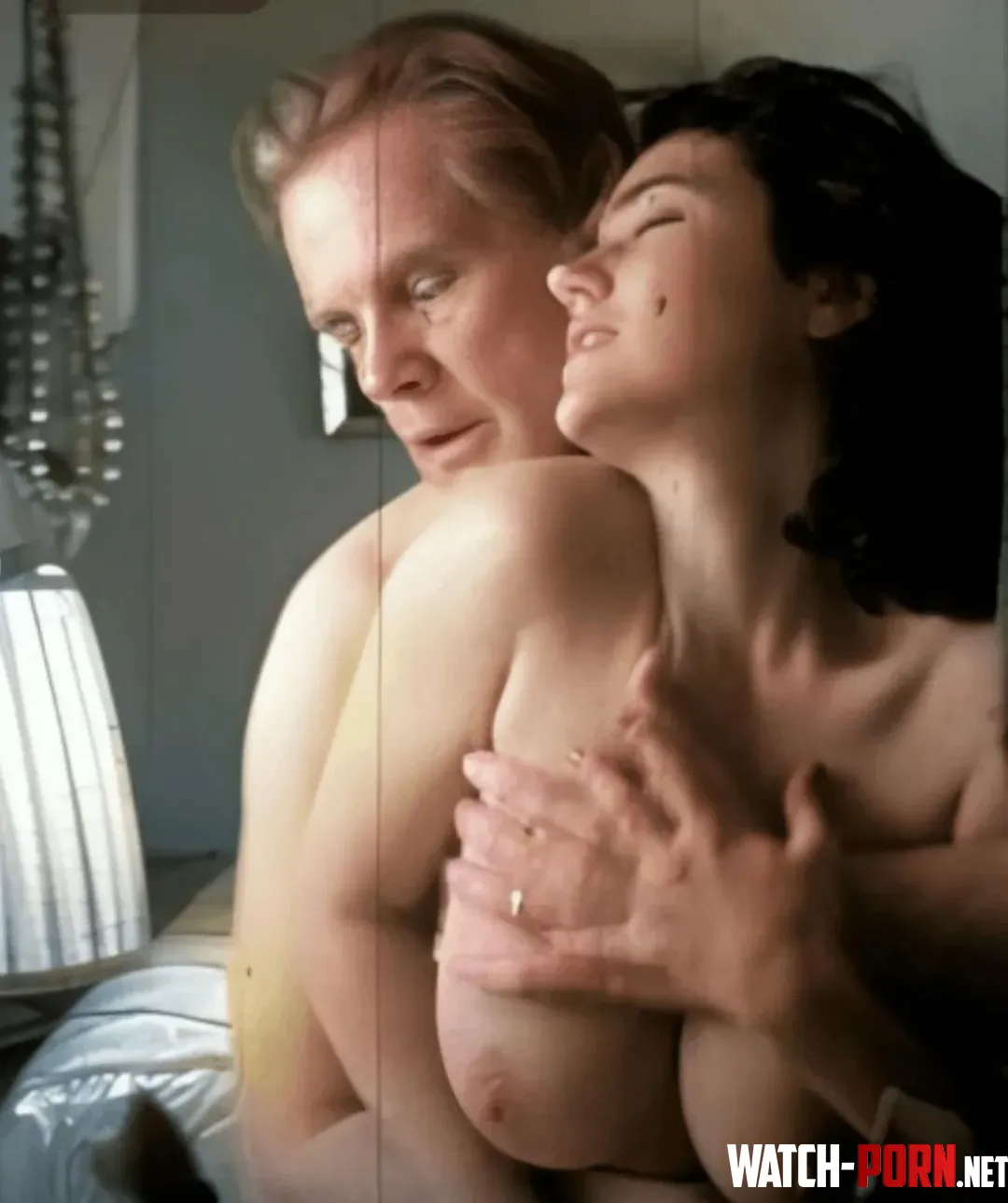 Jennifer Connelly  by EzzyyPeezy