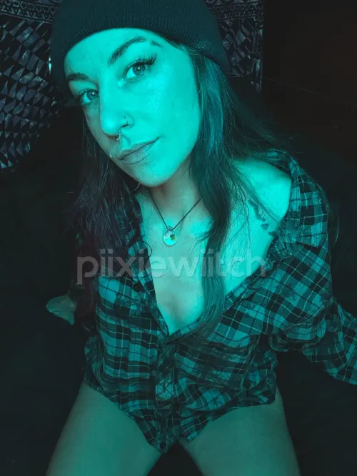 Thumbnail Back on OnlyFans: Dive into Exciting Content