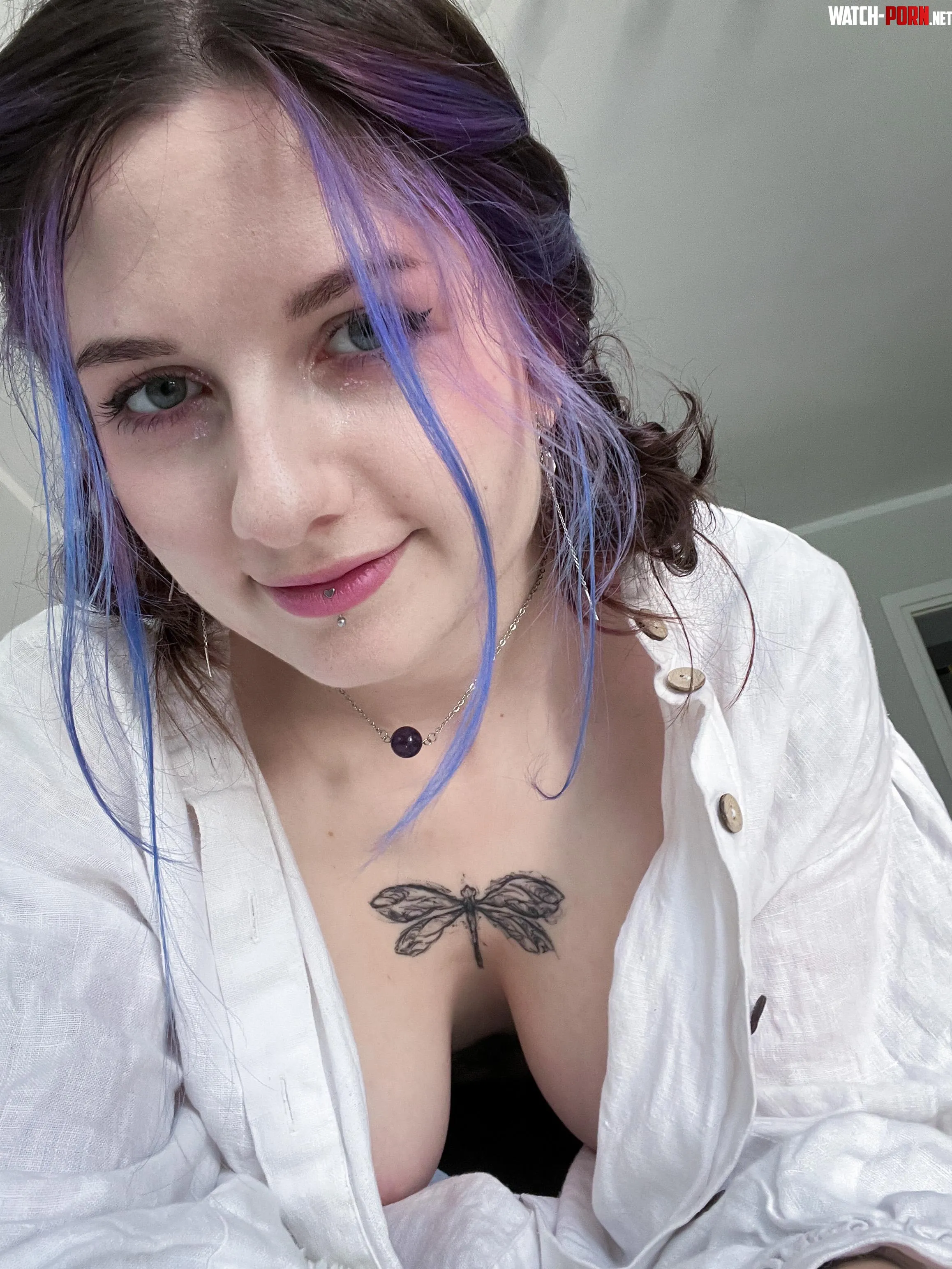 dragonfly tattoo that actually flyes by Littlest_Fern