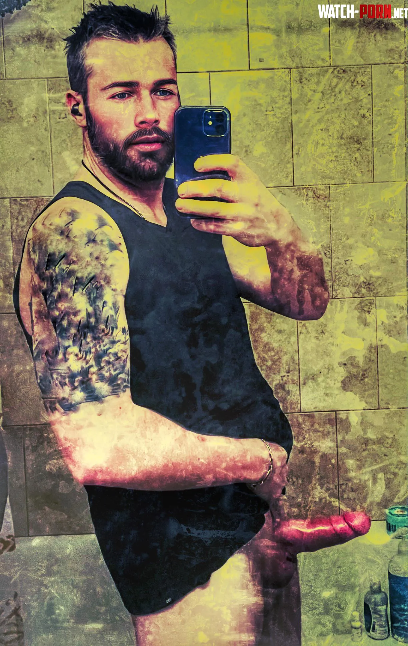 selfie nsfw by BigDickTallGuy