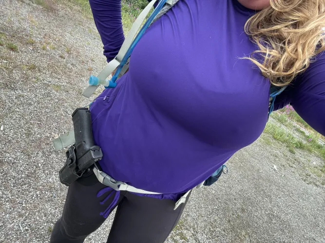 Thumbnail Hiking in Style: WildFire3ones' Adventure with Maximum Attitude