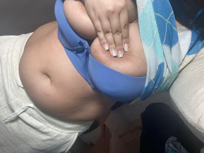Thumbnail Age Inquiry: Is 19 Too Young? by Jamiyaestatw