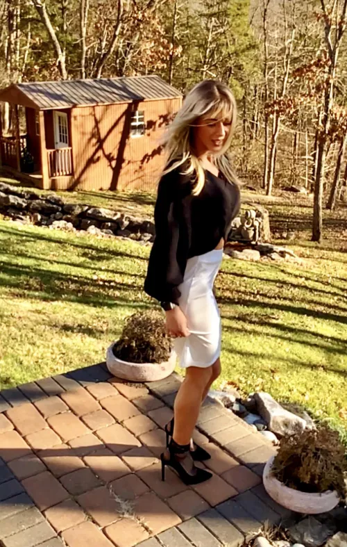 Thumbnail Privacy and Style: Lunch Outfit by SavanahLinn