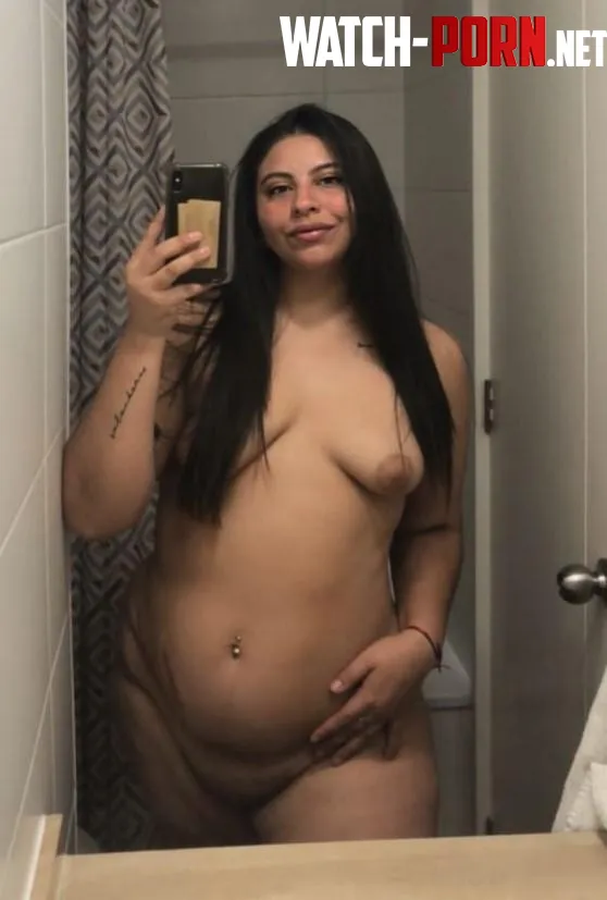 This is for you if you didnt get a nude from your girlfriend todayn by Medium_Fishing_7409