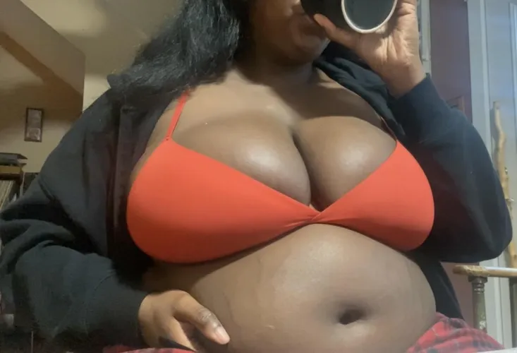 Thumbnail Exploring the World of Stuffers - chuncky_cutie