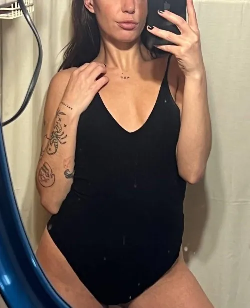 Thumbnail Color Conundrum: Choosing the Right OnePiece Suit Shade