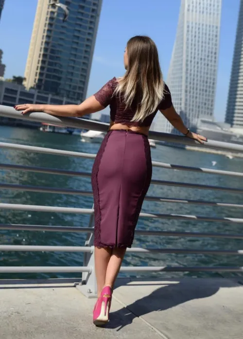 Thumbnail Summer Skirt Styles for Pencil Skirt Enthusiasts