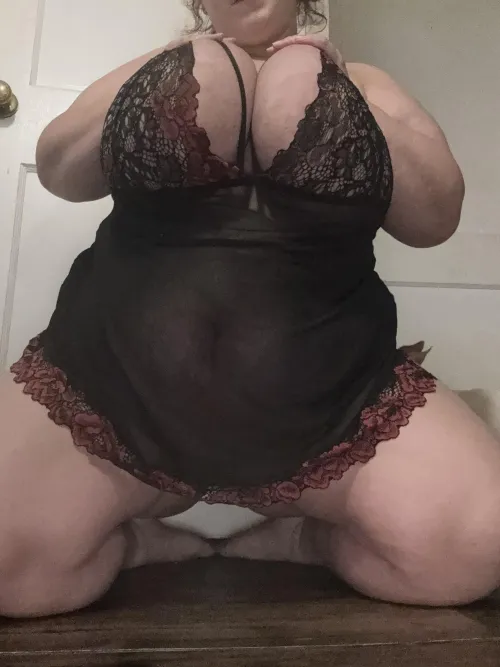 Thumbnail GoddessStarrL Tempts with Play Sessions on Snap: Join Now