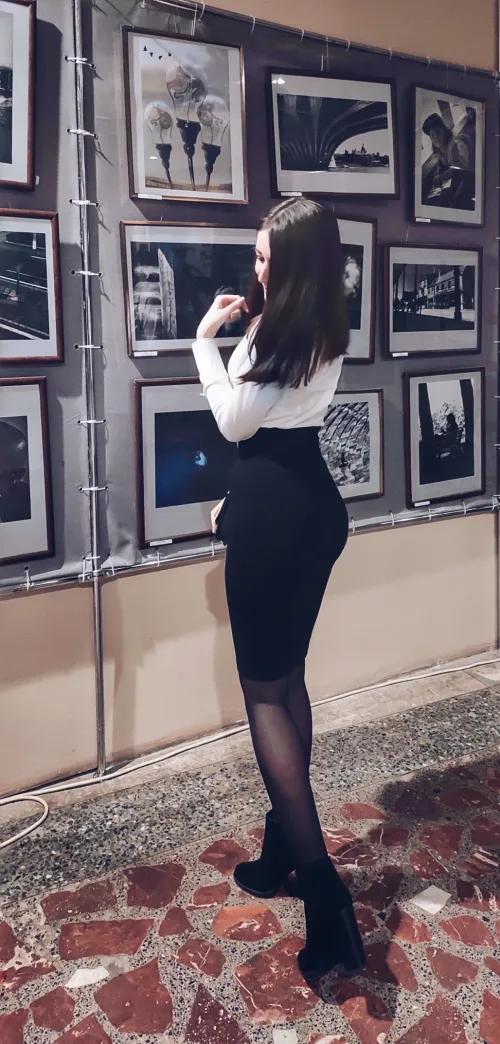 Thumbnail SweetieAlyona's Timeless Pencil Skirt Look