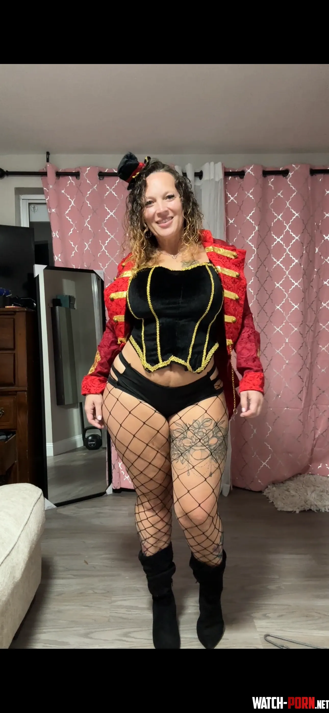 On a scale of 110 how sexy do i look right now by BroncoCutie