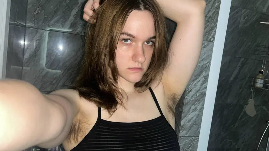Thumbnail Hair-Smell Fascination: A Hair and Armpit Tale
