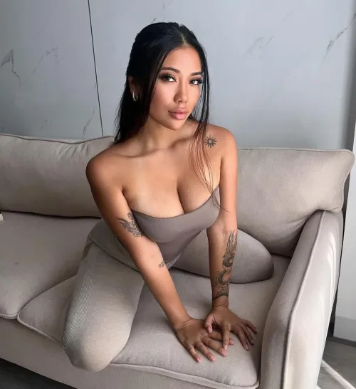 Thumbnail 24 and Single Filipina Seeks Date - Exploring Relationship Opportunities