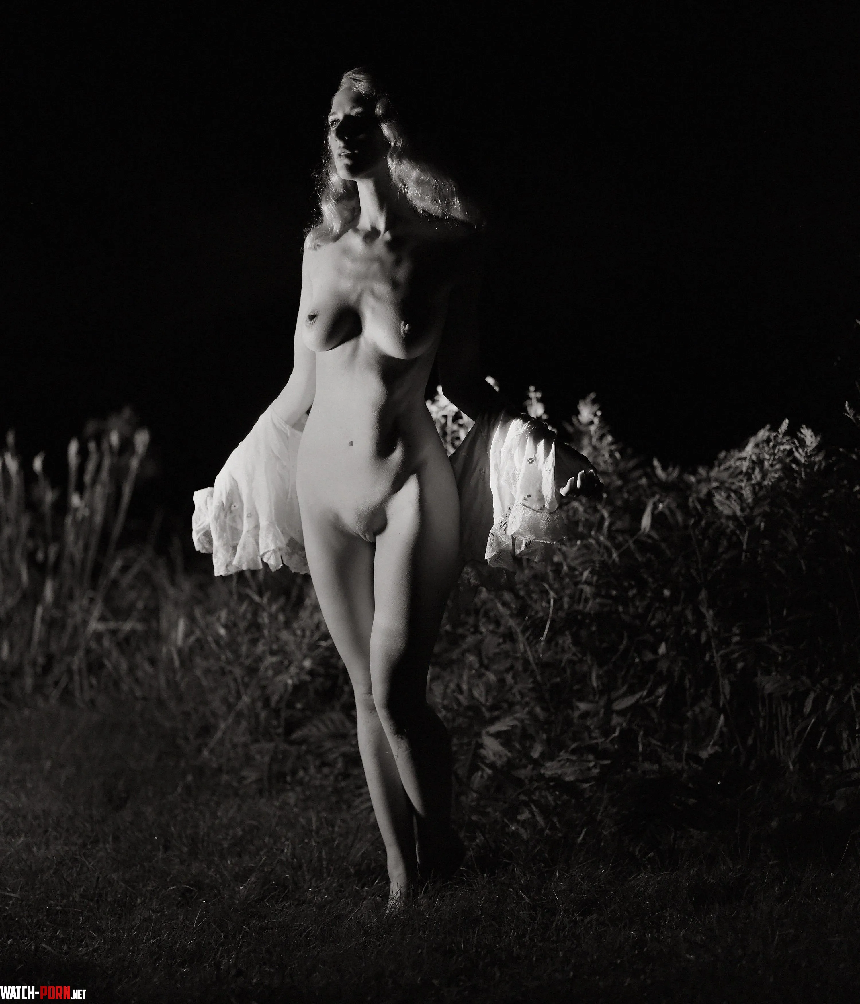 Shelbie Dimond by George Holz  by spookie696