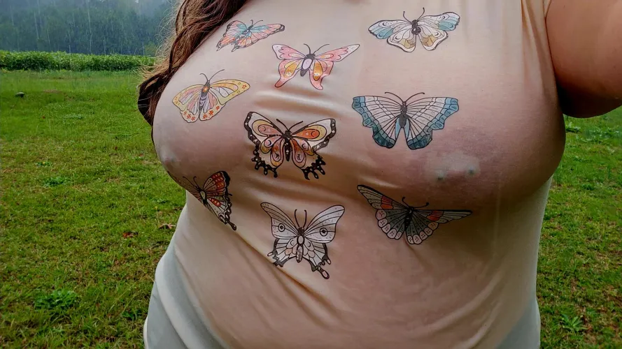 Thumbnail Rainy Days: Soaked Shirt Confessions by Undisclosed_Lust - BBW