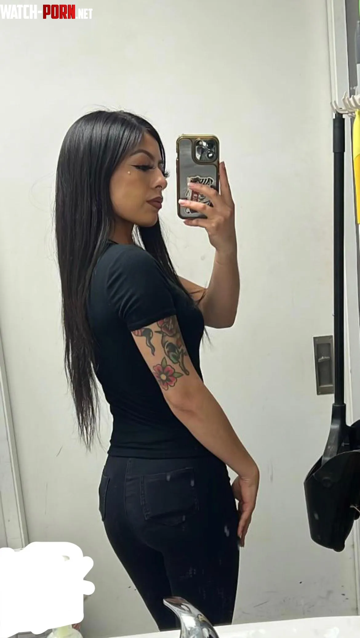 Mexican x Vietnamese  by chiniiiz