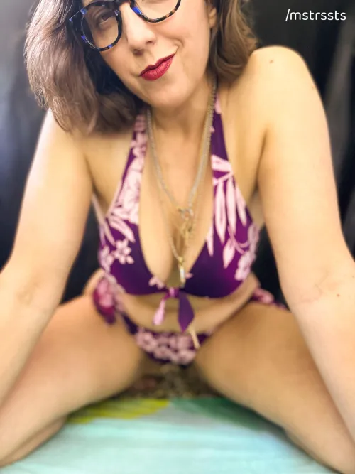 Thumbnail Feeling great at 48 - AgedBeauty