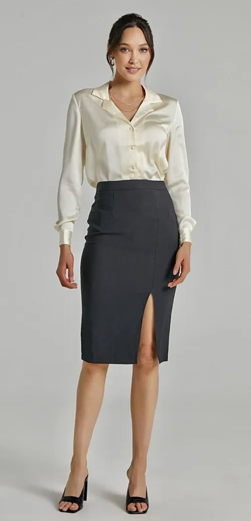 Thumbnail Classic Look with Pencil Skirts: Stay Timeless with satinjay