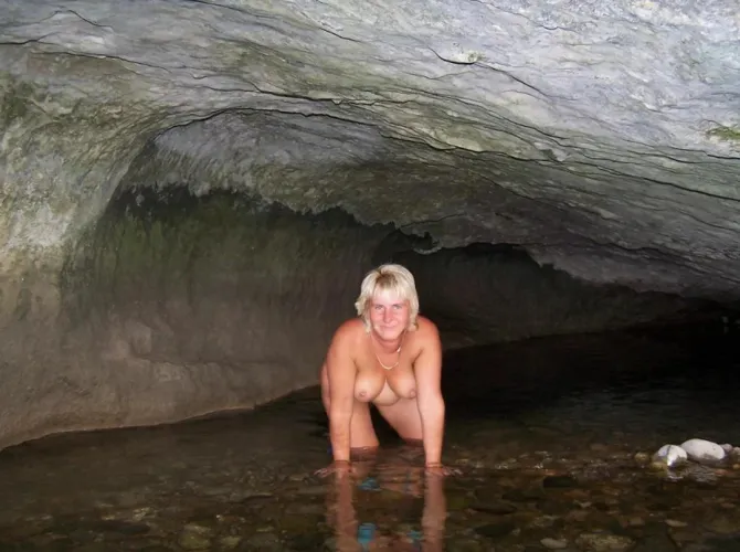 Thumbnail Czech Candaulist MILF at 44 by totallynotlittlegirl - milf Category