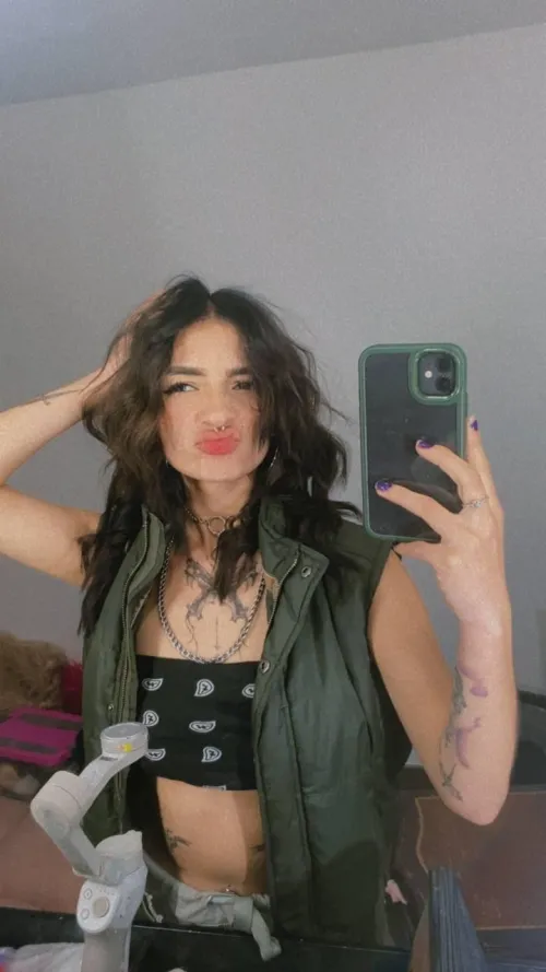 Thumbnail Discover the Cutest Content on OnlyFans | Giggly_Brielle